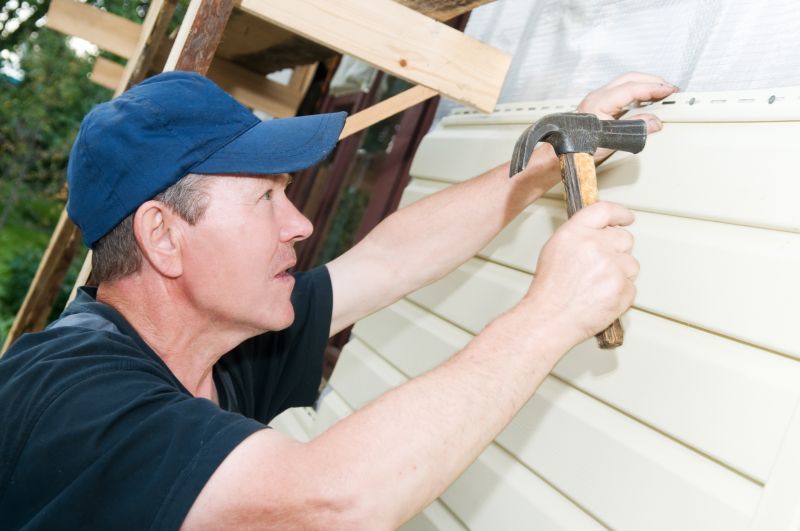 Vinyl Siding Repair Service Image 6