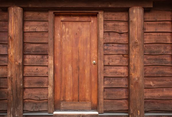 Cost of Log Cabin Siding Installation in Hudson