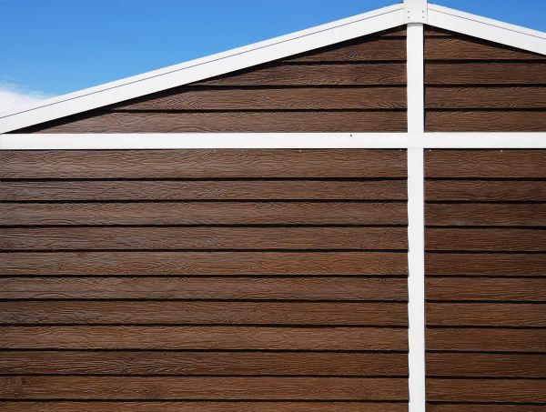 Cost of Hardwood Siding Installation in Hudson